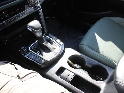 Certified 2024 Kia Seltos SX AWD/4WD image 12