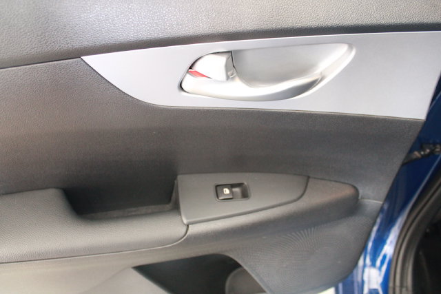 Used 2023 Kia Forte LXS FWD image 25