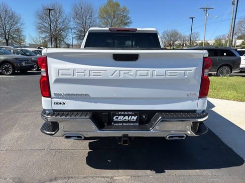 Used 2025 Chevrolet Silverado 1500 LTZ AWD/4WD image 6
