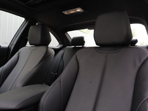 Used 2016 BMW M235i Coupe RWD image 16