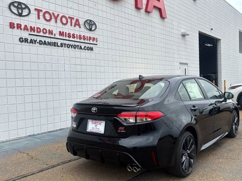 New 2026 Toyota Corolla SE image 5