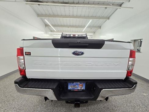 Used 2022 Ford F250 XL w/ Power Equipment Group image 7