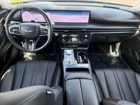 Used 2025 Genesis G80 2.5T image 24