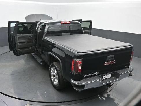 Used 2018 GMC Sierra 1500 SLT AWD/4WD image 66