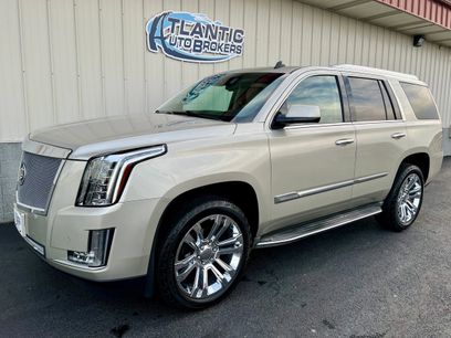 Used 2015 Cadillac Escalade Luxury