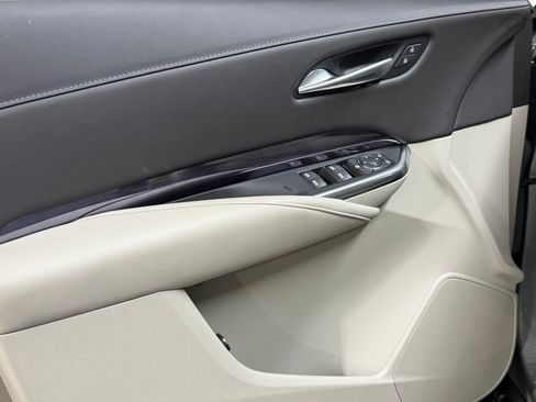 Used 2023 Cadillac XT4 Luxury FWD image 11