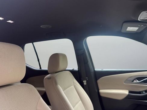Certified 2023 Chevrolet Traverse LS w/ Safety Package AWD/4WD image 18