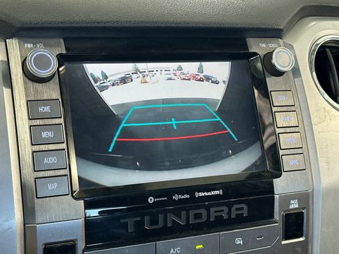 Used 2020 Toyota Tundra SR5 w/ SR5 Convenience Package AWD/4WD image 20