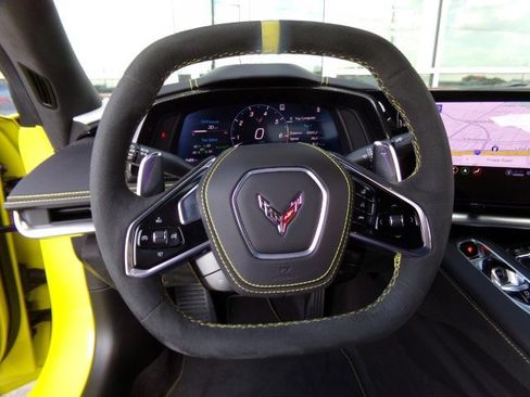 Used 2022 Chevrolet Corvette Stingray Premium Cpe RWD image 25