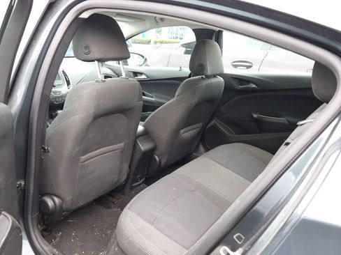 Used 2017 Chevrolet Cruze LT FWD image 27