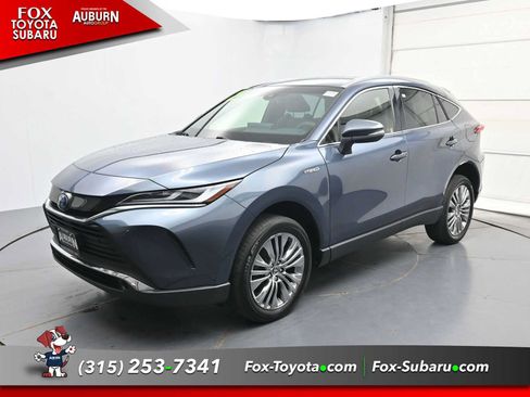 Used 2021 Toyota Venza XLE w/ Softex Package AWD/4WD image 2