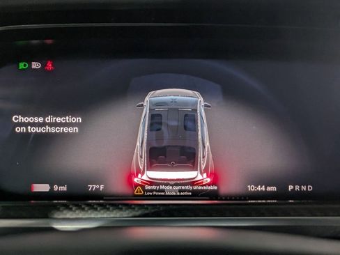 Used 2023 Tesla Model X Plaid image 11