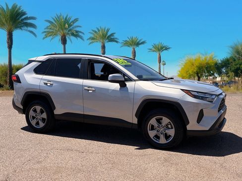 Used 2024 Toyota RAV4 XLE FWD image 6