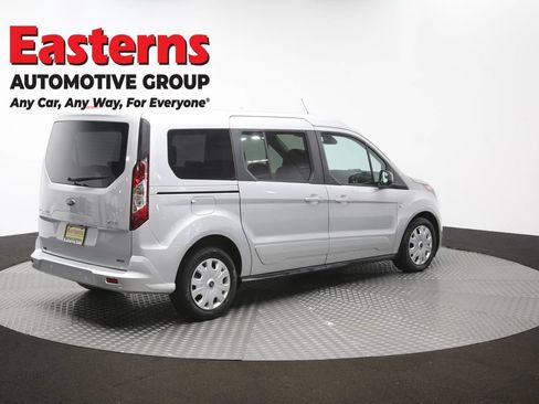 Used 2022 Ford Transit Connect XLT FWD image 40