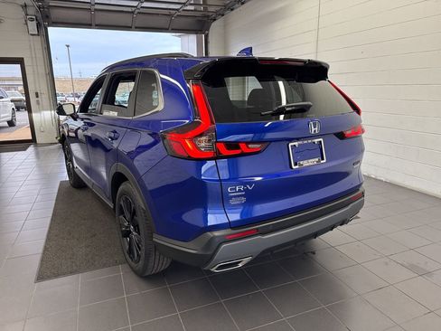Used 2025 Honda CR-V Sport Touring image 6