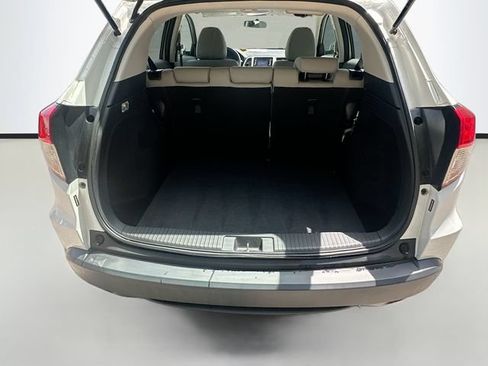 Used 2020 Honda HR-V LX image 26