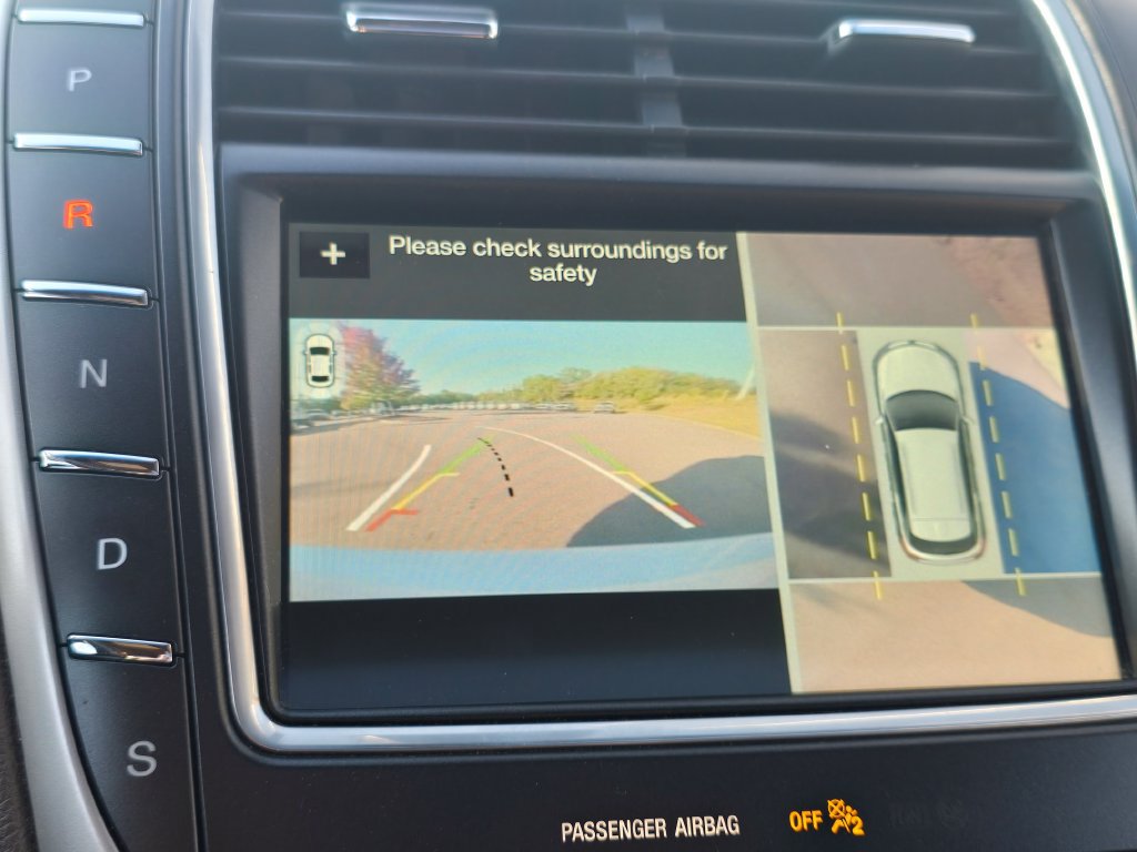 Used 2018 Lincoln MKX Reserve FWD image 28
