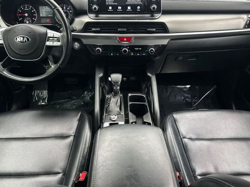 Used 2020 Kia Telluride LX image 4