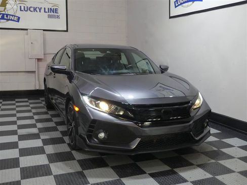 Used 2020 Honda Civic Sport image 5