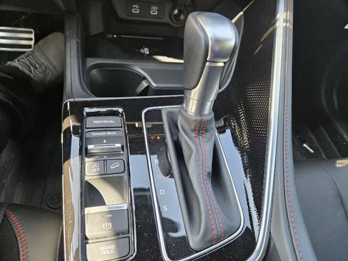 Certified 2025 Acura ADX A-Spec image 19