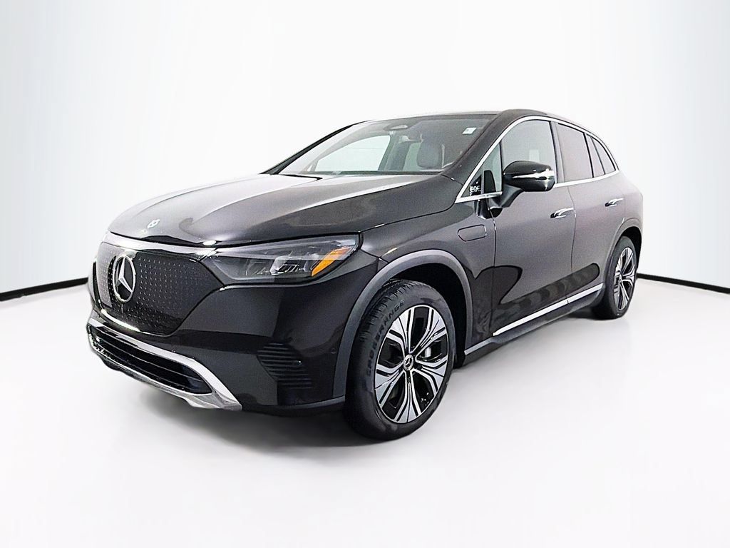 Used 2025 Mercedes-Benz EQE 350+ 4MATIC SUV image 3