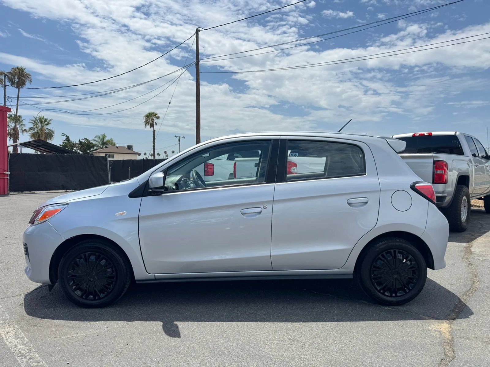 Used 2024 Mitsubishi Mirage ES FWD image 3