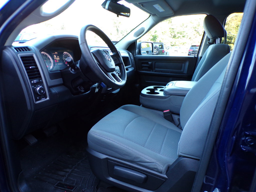 Used 2016 RAM 1500 Express AWD/4WD image 16