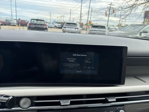 New 2026 Hyundai Tucson SE image 22