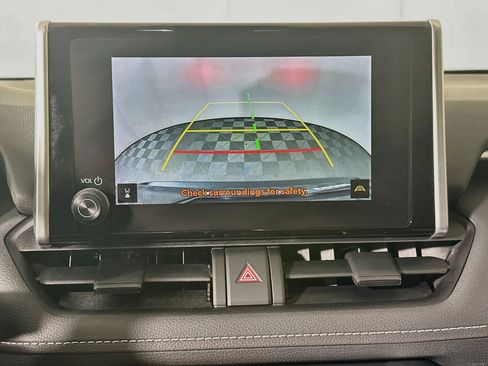 Used 2023 Toyota RAV4 XLE w/ Convenience Package FWD image 25