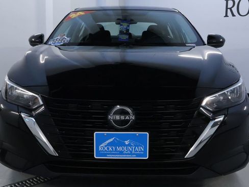 Used 2024 Nissan Sentra SV image 2