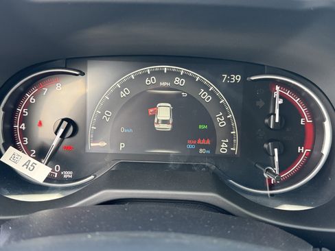 New 2025 Toyota RAV4 XLE image 22