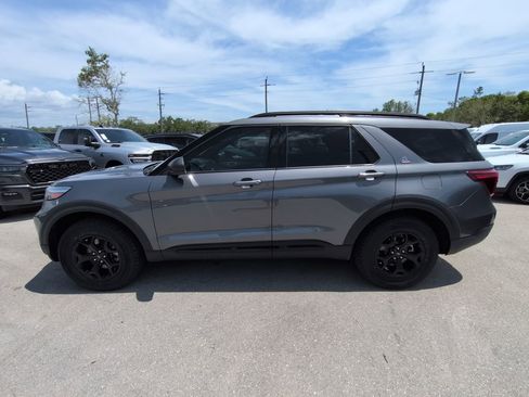 Used 2022 Ford Explorer Timberline AWD/4WD image 8