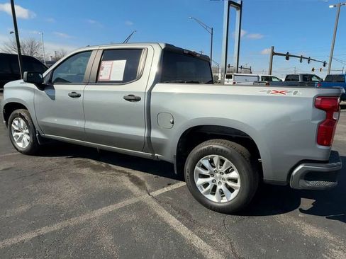 Used 2023 Chevrolet Silverado 1500 Custom AWD/4WD image 6