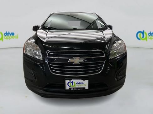 Used 2015 Chevrolet Trax LS w/ LPO, Protection Package FWD image 13