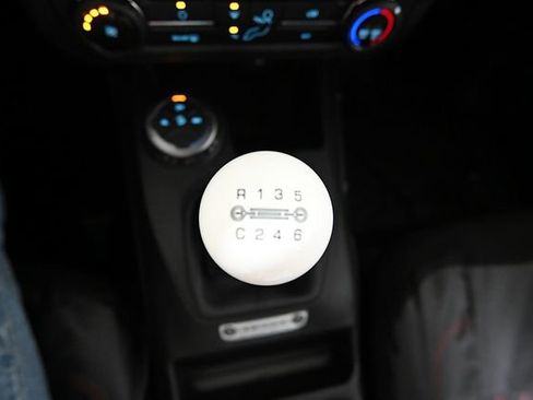 Used 2022 Ford Bronco 2-Door image 2