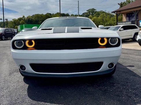 Used 2021 Dodge Challenger SXT w/ Blacktop Package image 20