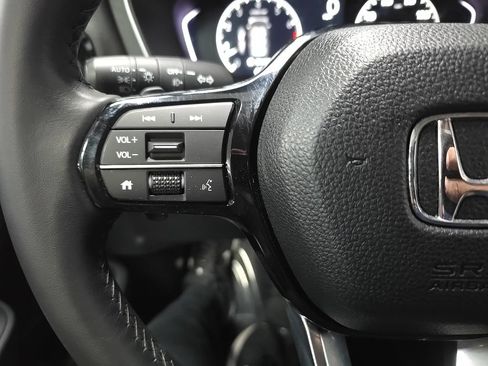 Used 2025 Honda Pilot EX-L image 20