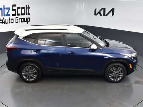 Used 2021 Kia Seltos S AWD/4WD image 14