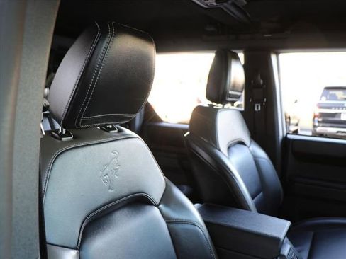 Used 2025 Ford Bronco Outer Banks image 10