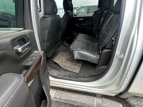 Used 2022 GMC Sierra 2500 SLE w/ SLE Convenience Package image 7