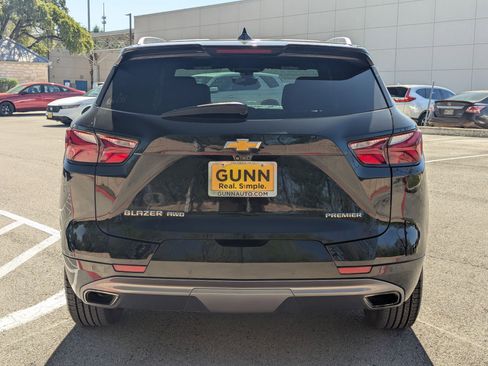 Used 2019 Chevrolet Blazer Premier w/ Driver Confidence II Package image 4