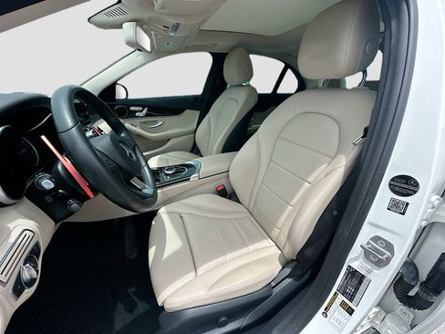 Used 2017 Mercedes-Benz C 300 Sedan image 20
