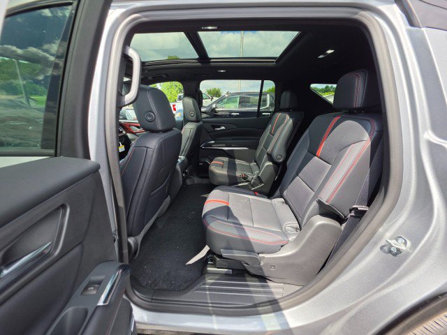 New 2026 Chevrolet Traverse RS AWD/4WD image 21