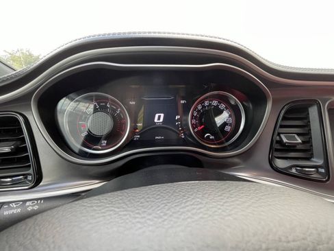 Used 2022 Dodge Challenger R/T Scat Pack RWD image 21