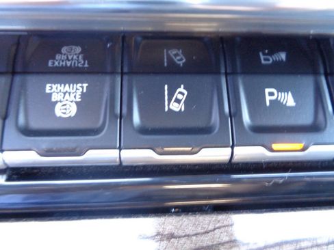 Used 2024 Chevrolet Silverado 2500 LT w/ Texas Edition image 83