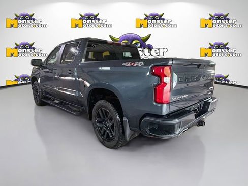 Used 2020 Chevrolet Silverado 1500 Custom w/ Custom Value Package AWD/4WD image 6