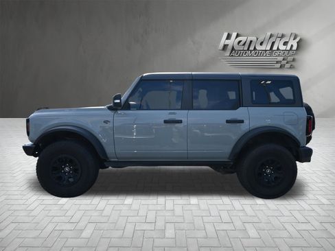 Used 2022 Ford Bronco Wildtrak AWD/4WD image 9