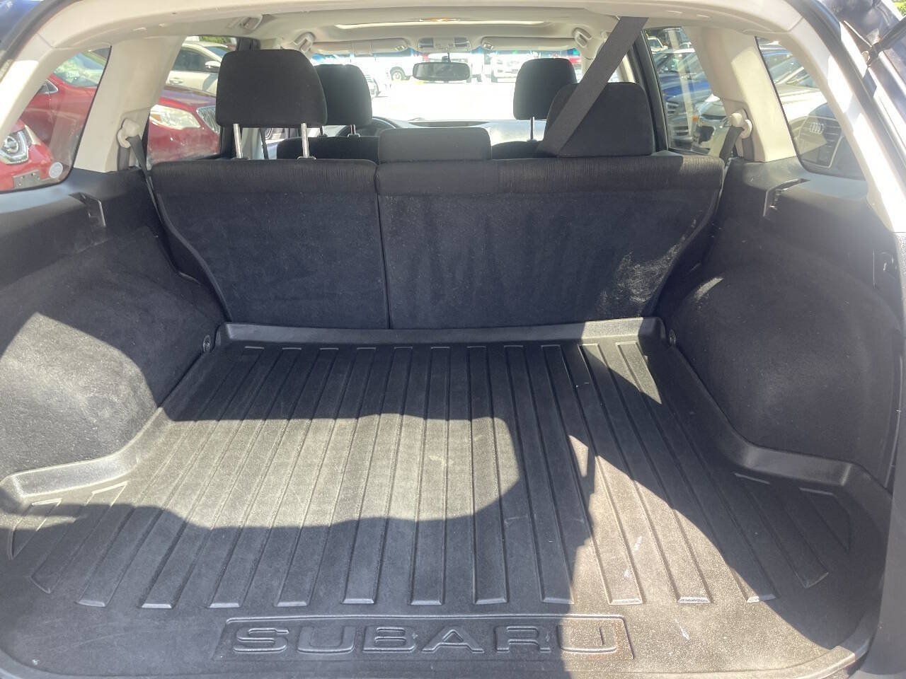 Used 2013 Subaru Outback 2.5i Premium AWD/4WD image 24