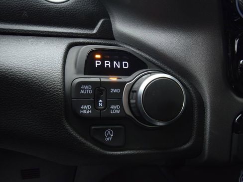 New 2026 RAM 1500 4x4 Crew Cab image 24