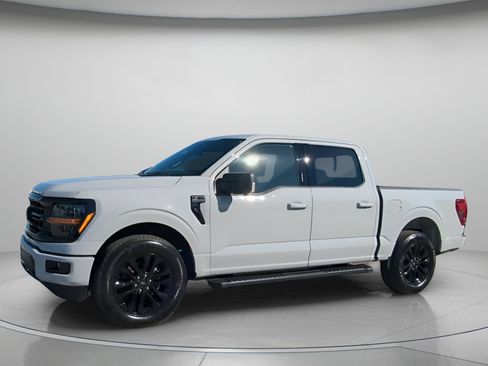 New 2026 Ford F150 XLT w/ Equipment Group 302A MID image 13